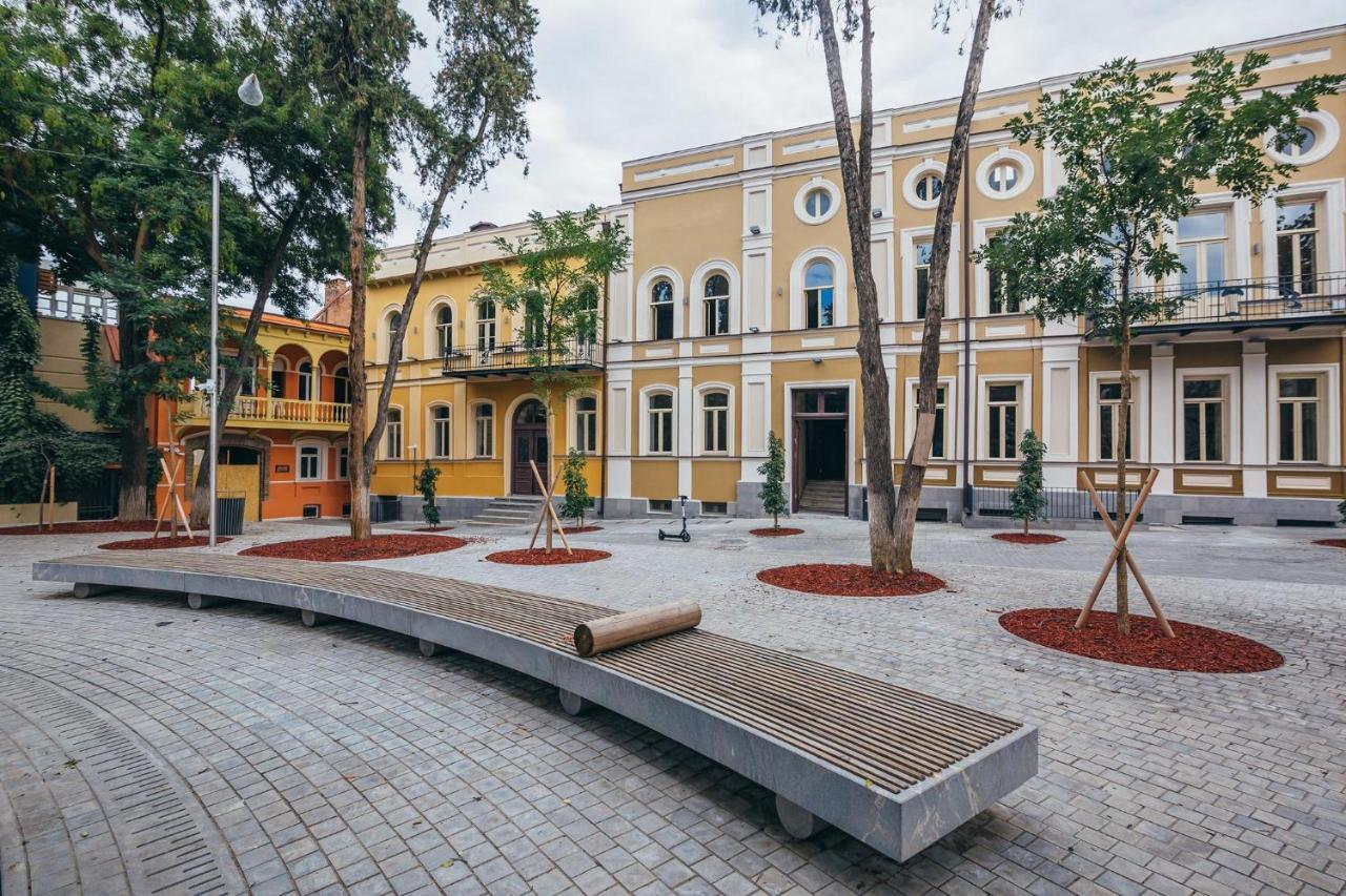 Vintage Hotel Tbilisi Buitenkant foto
