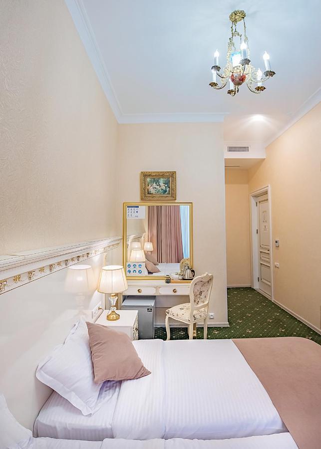 Vintage Hotel Tbilisi Buitenkant foto