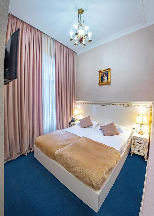 Vintage Hotel Tbilisi Buitenkant foto
