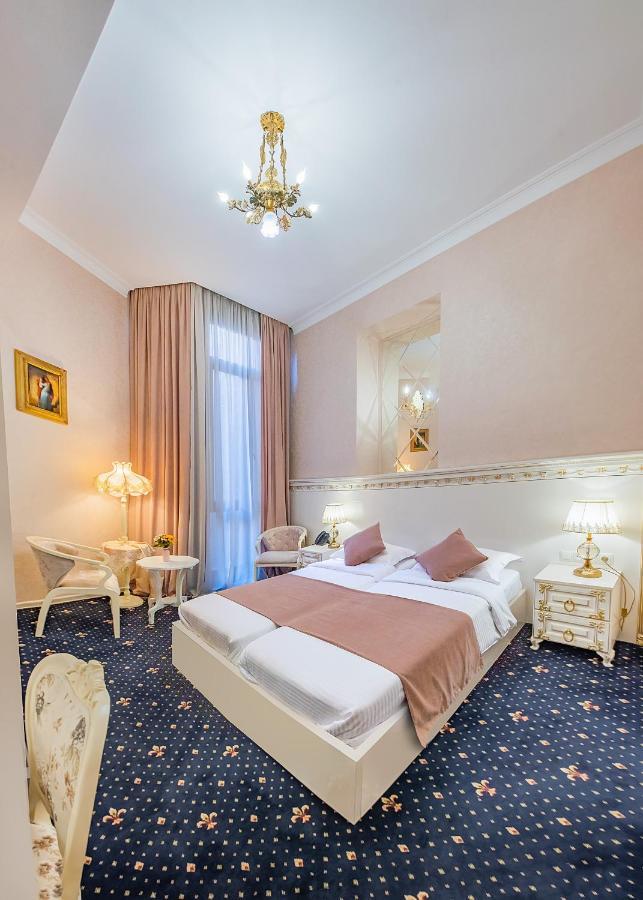Vintage Hotel Tbilisi Buitenkant foto