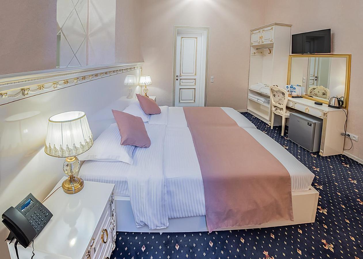 Vintage Hotel Tbilisi Buitenkant foto