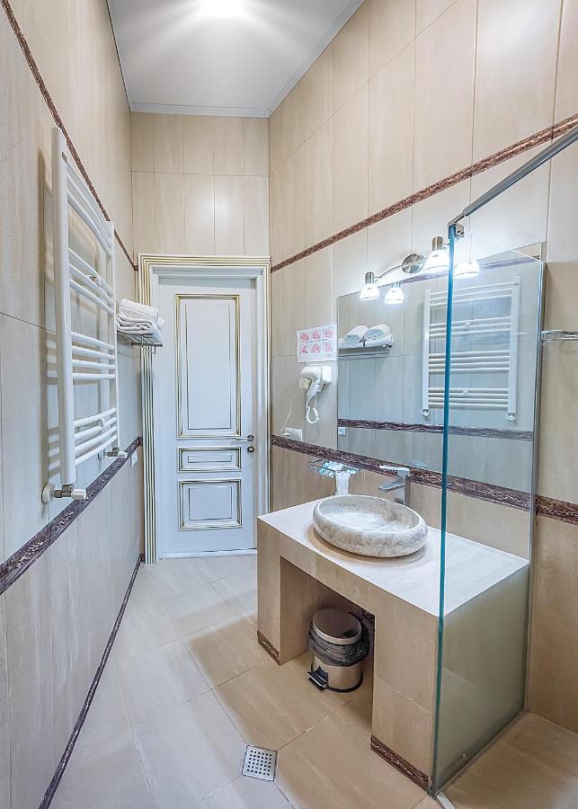 Vintage Hotel Tbilisi Buitenkant foto